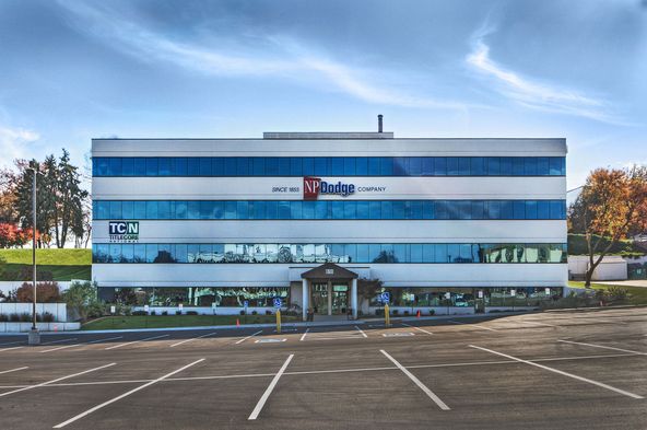 8701 W Dodge Road, Omaha, NE 68114